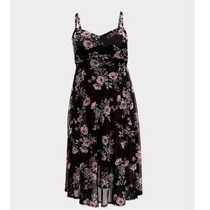 EUC Torrid Black floral midi dress 1x